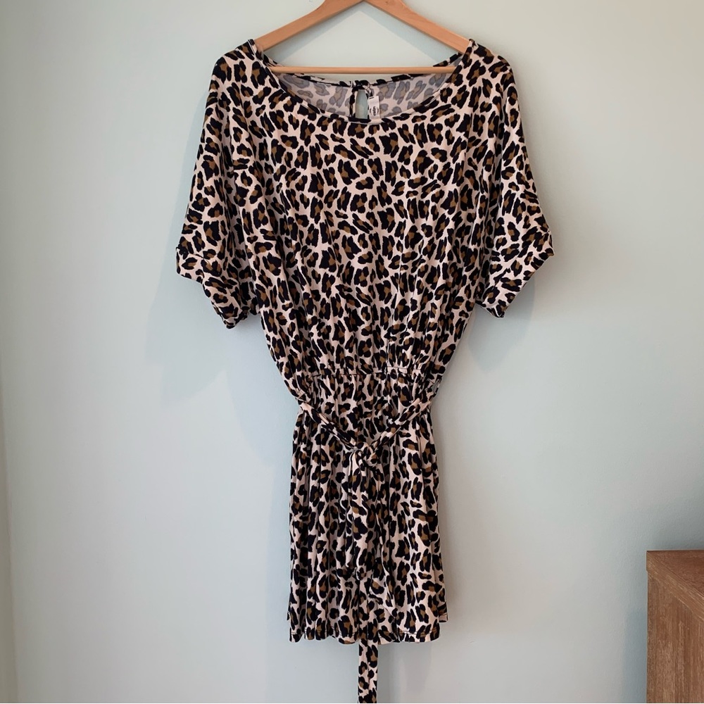 🏷️ Entro Leopard Animal Print Stretch Soft Short Romper XL